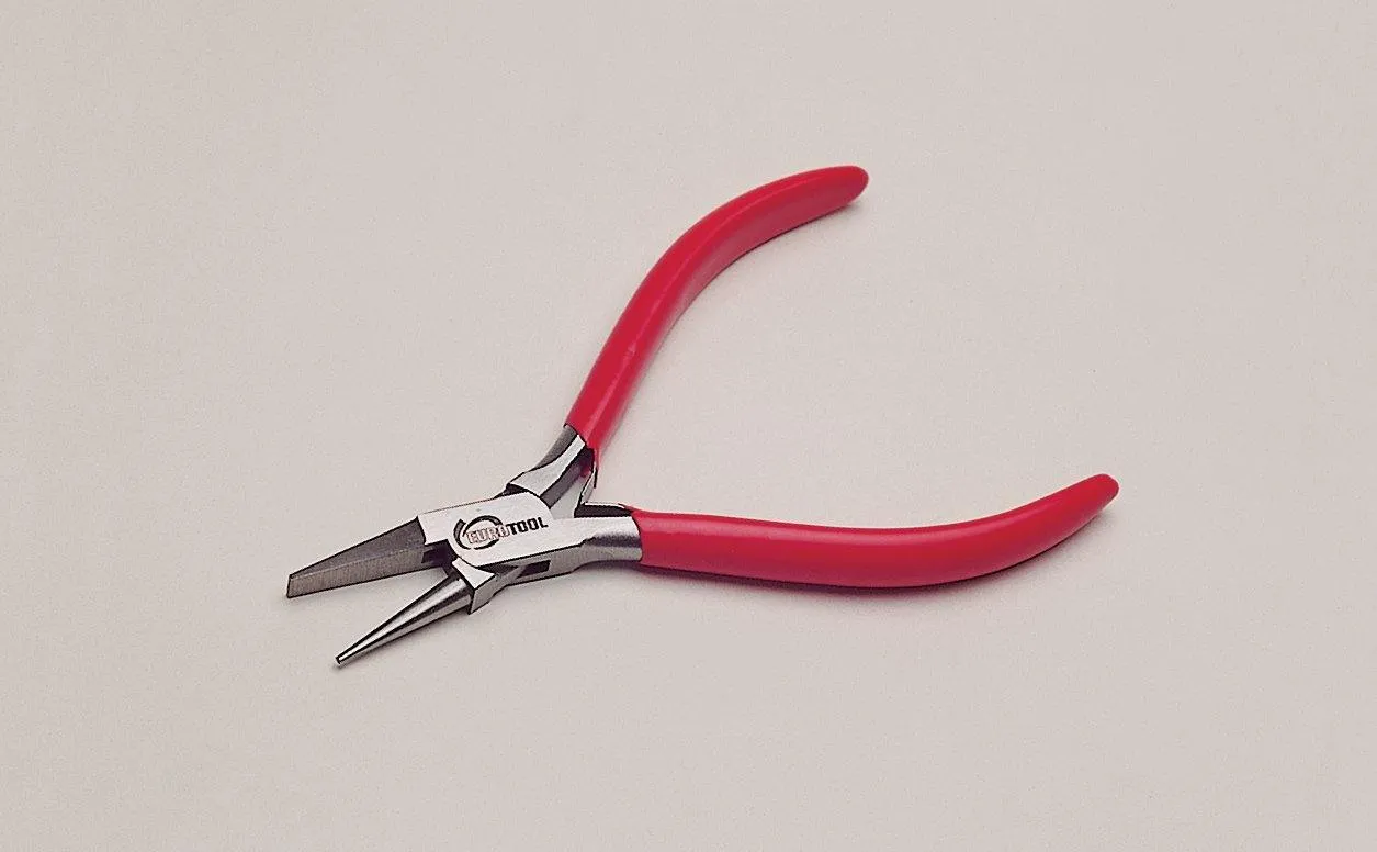 Round flat nose plier