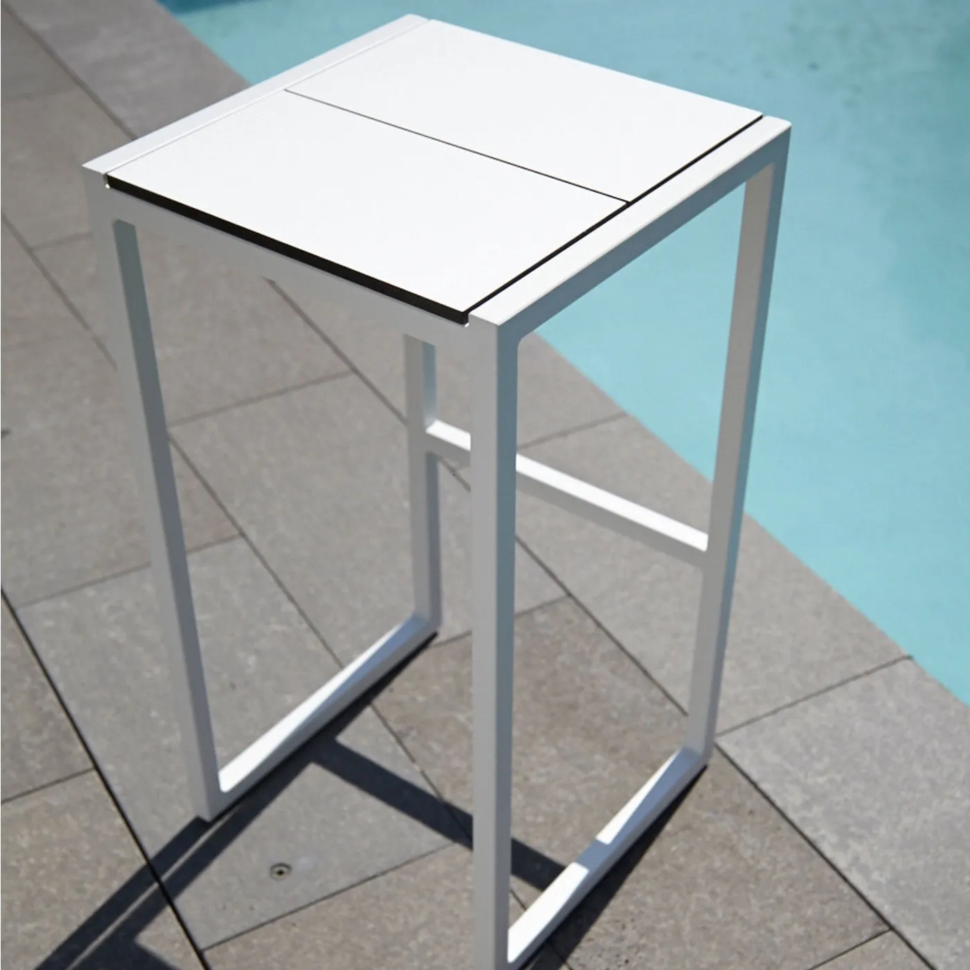 Skiff Outdoor Barstool